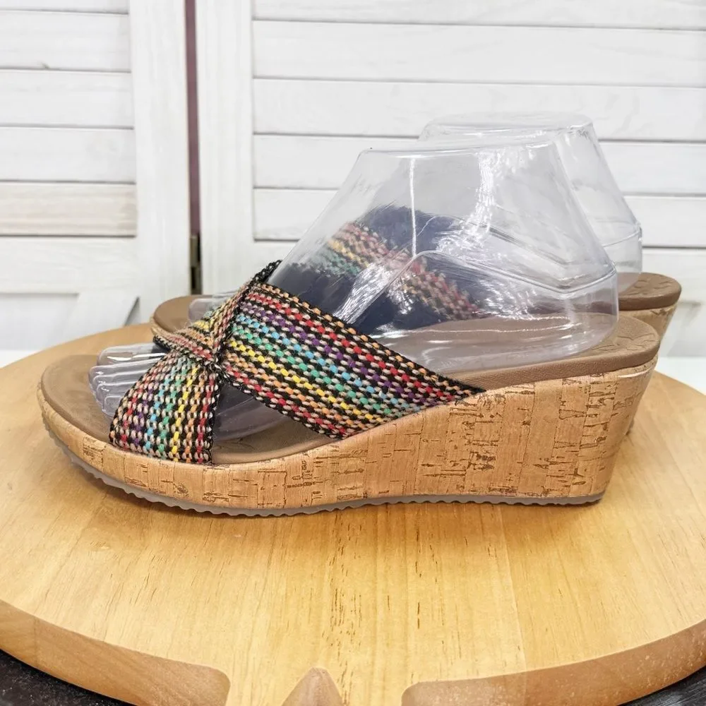 Skechers Beverlee Delighted Rainbow Woven Strap Wedge Sandals‎ Luxe Foam 9